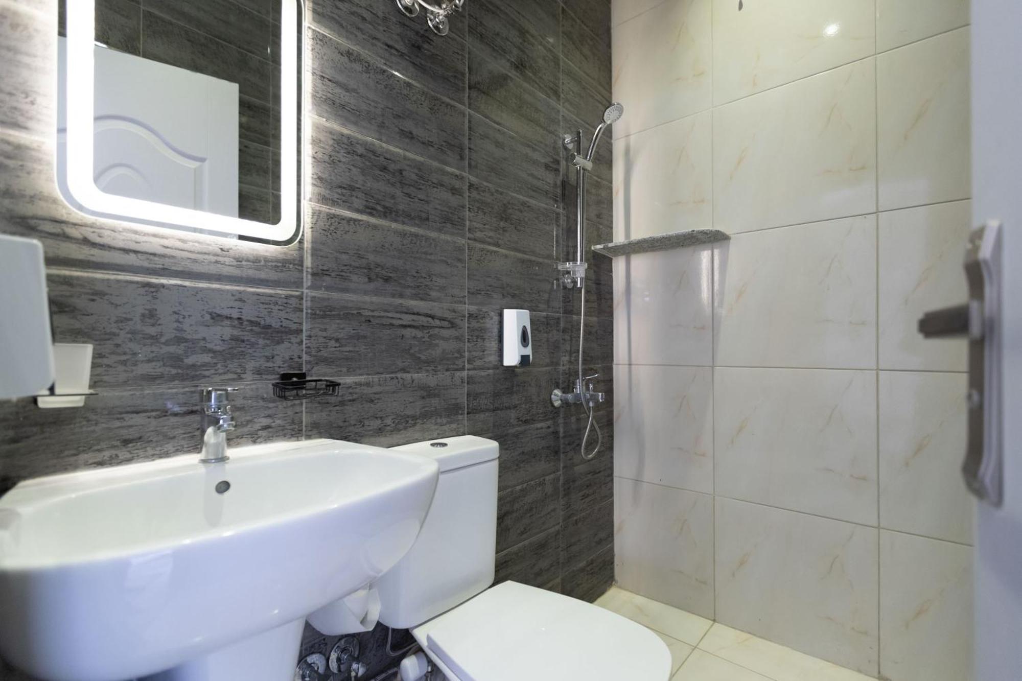 The Grand Pyramids View Hotel Kafret el-Gabal Cameră foto